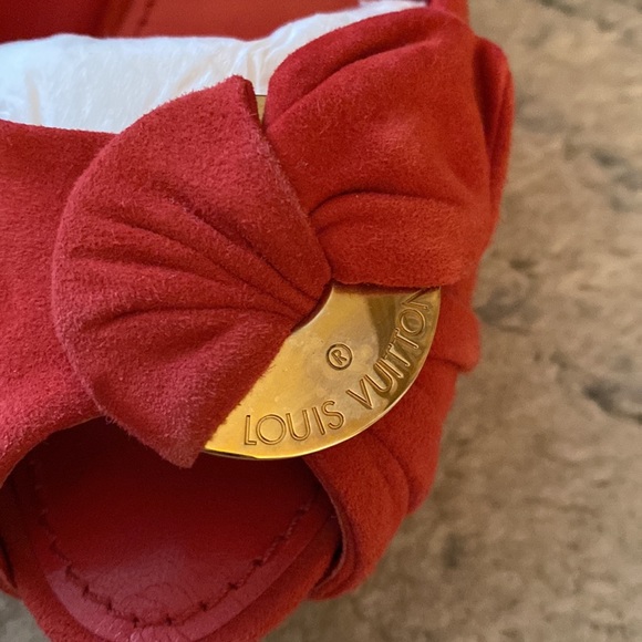 Louis Vuitton Red Suede Peep Toe Heels with Gold Emblem - Picture 4 of 8